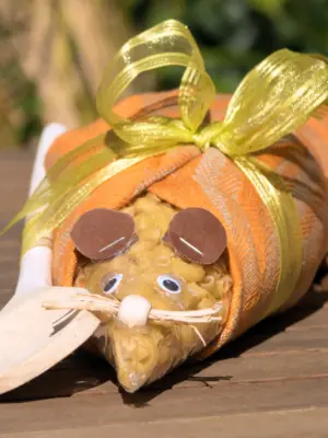 Nudel-Maus mit Löffel + 250g Nudeln - JOSEPH Der Geflügelhof / Delikatessnudeln